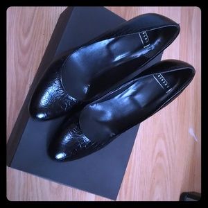 Sisley Decollete High Heel Black